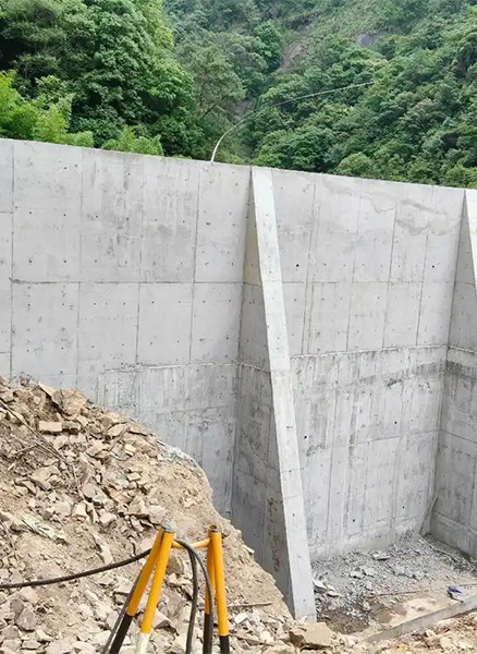 亳州利辛县重力式挡土墙
